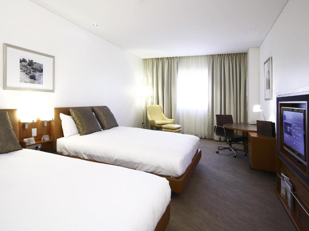 Novotel Canberra - Resim 10