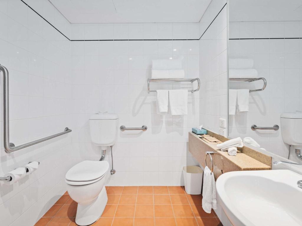 Novotel Canberra - Resim 13