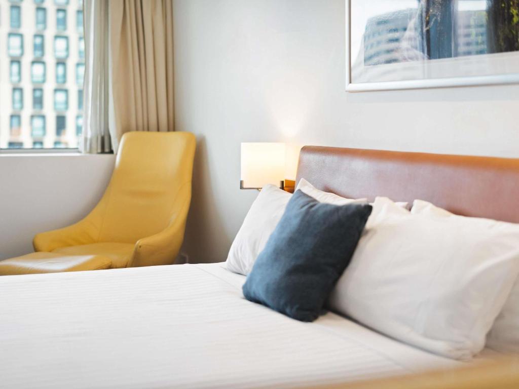 Novotel Canberra - Resim 21