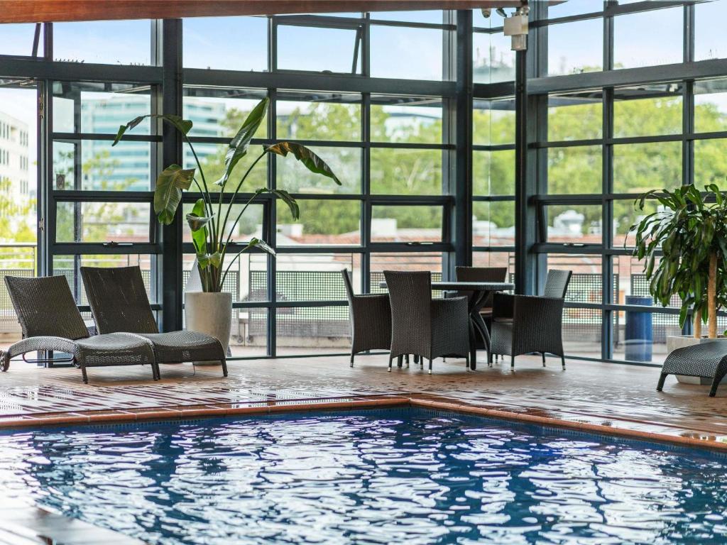 Novotel Canberra - Resim 32