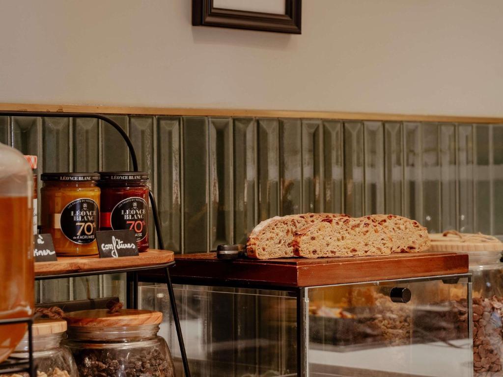 Mercure Paris Tour Eiffel Pont Mirabeau - Resim 39