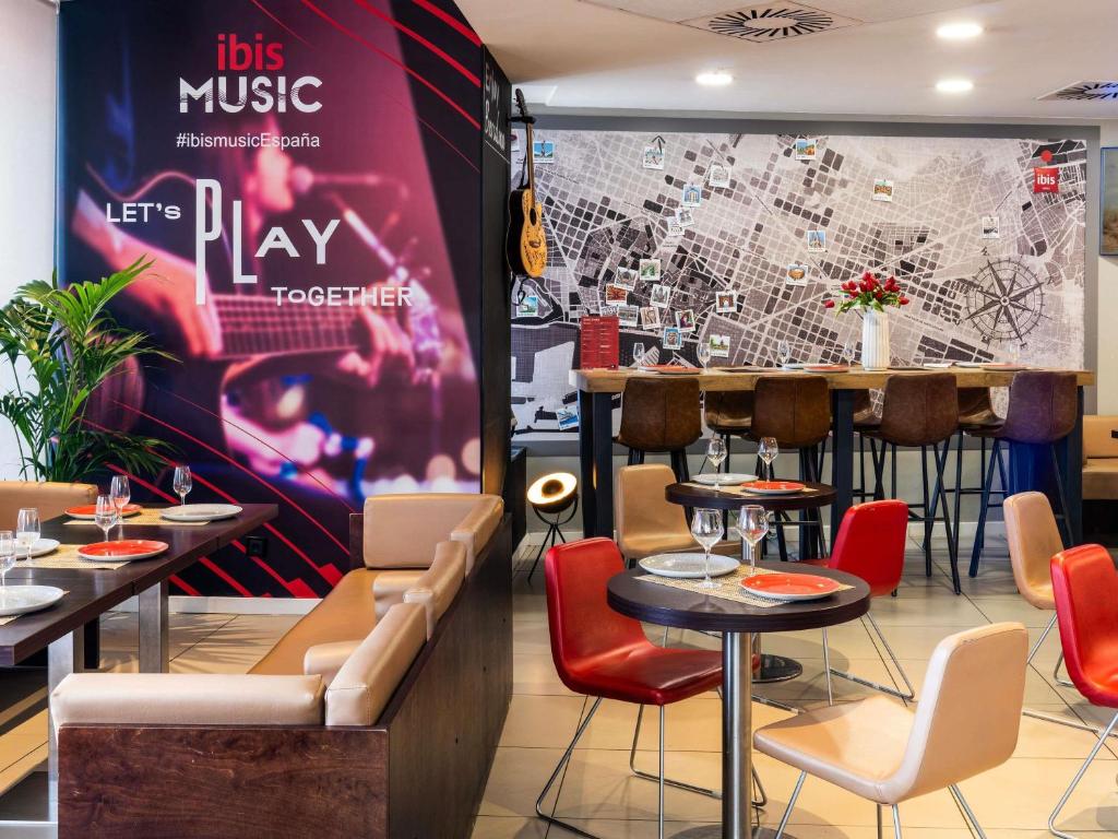 Ibis Barcelona Meridiana - Resim 6