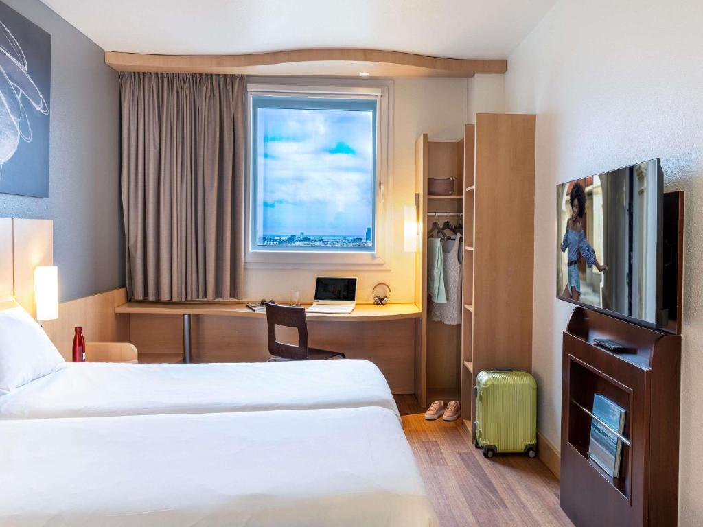 Ibis Barcelona Meridiana - Resim 15