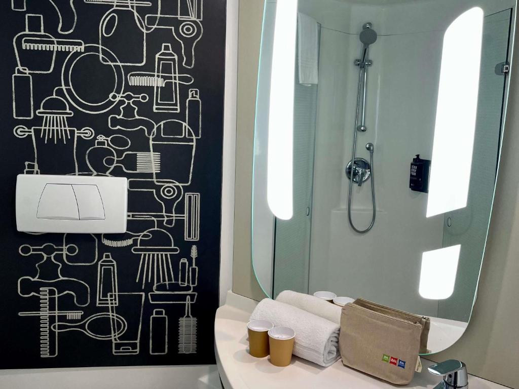 Ibis Barcelona Meridiana - Resim 30