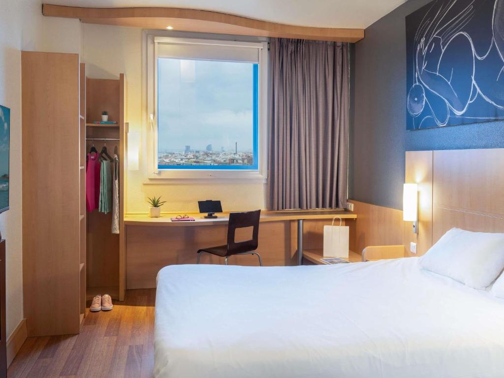 Ibis Barcelona Meridiana - Resim 32
