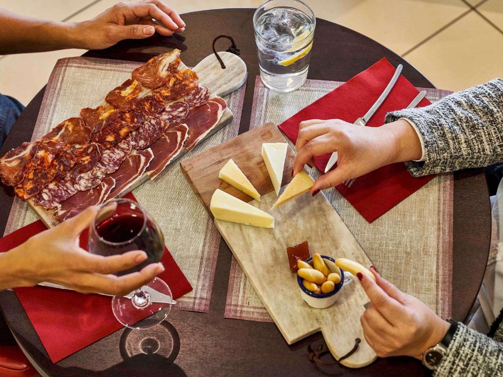 Ibis Barcelona Meridiana - Resim 44