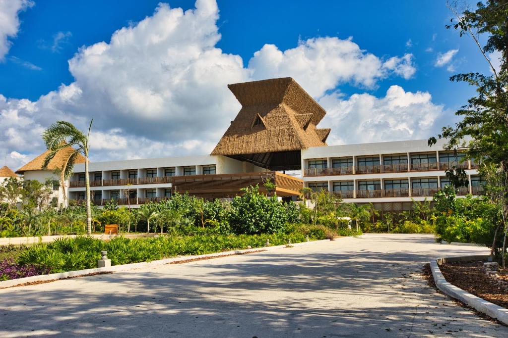 Hotel Mundo Maya Tulum