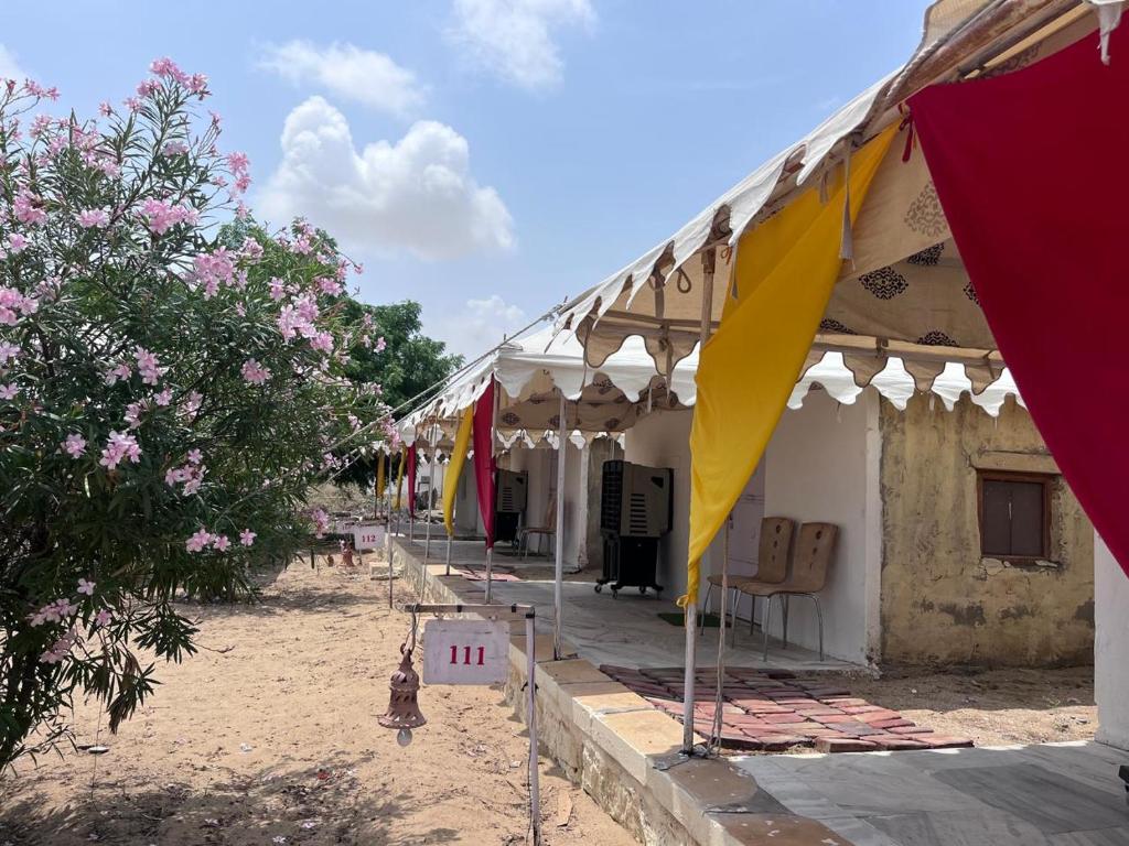 Fotografie z fotogalerie ubytování Rangilo Rajasthan Camp v destinaci Sām