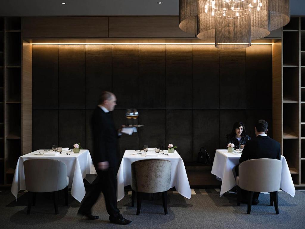 Pullman Basel Europe - Resim 35