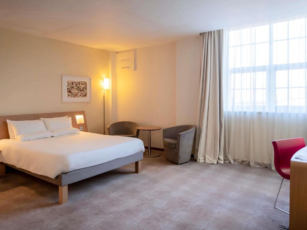 Novotel Cardiff Centre - Resim 21