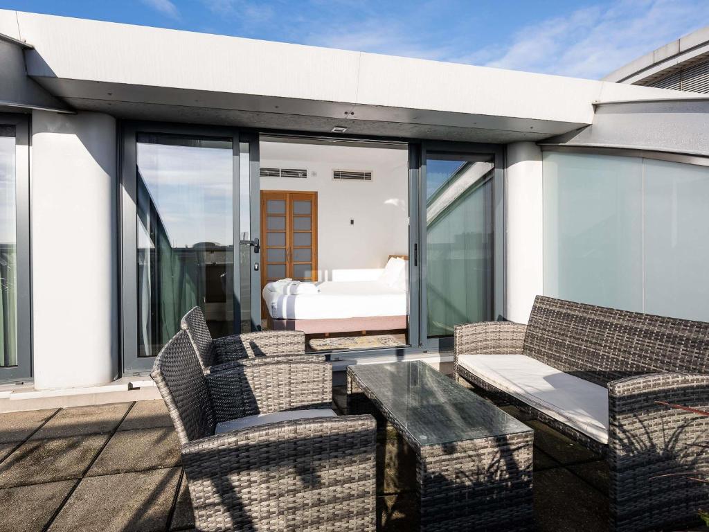 Novotel Cardiff Centre - Resim 2