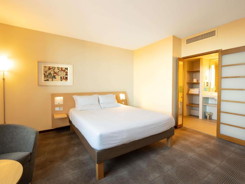 Novotel Cardiff Centre - Resim 23