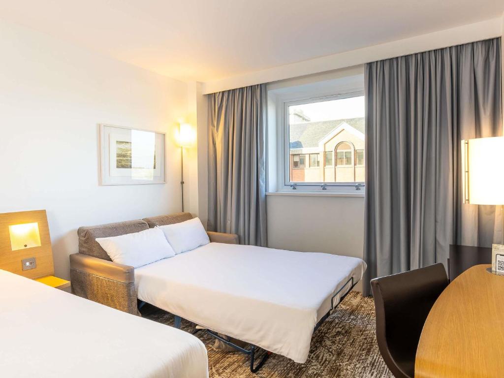 Novotel Cardiff Centre - Resim 37