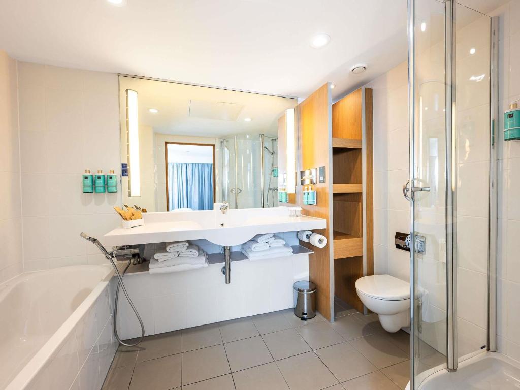 Novotel Cardiff Centre - Resim 39