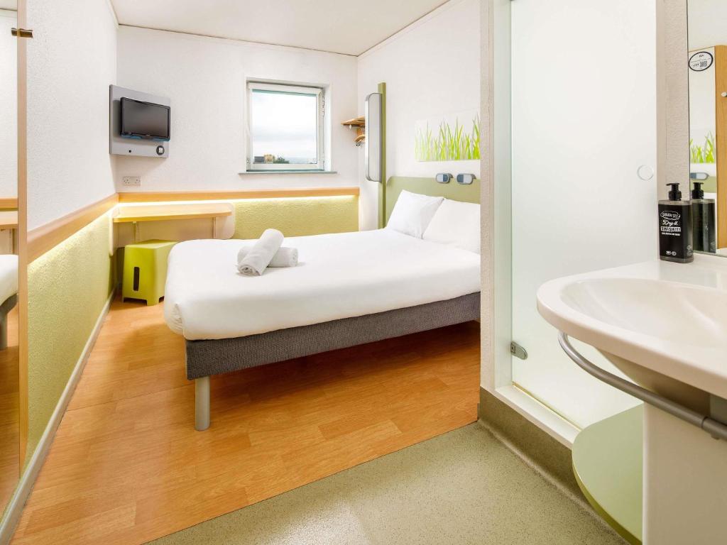 ibis budget Sheffield Arena - Resim 11