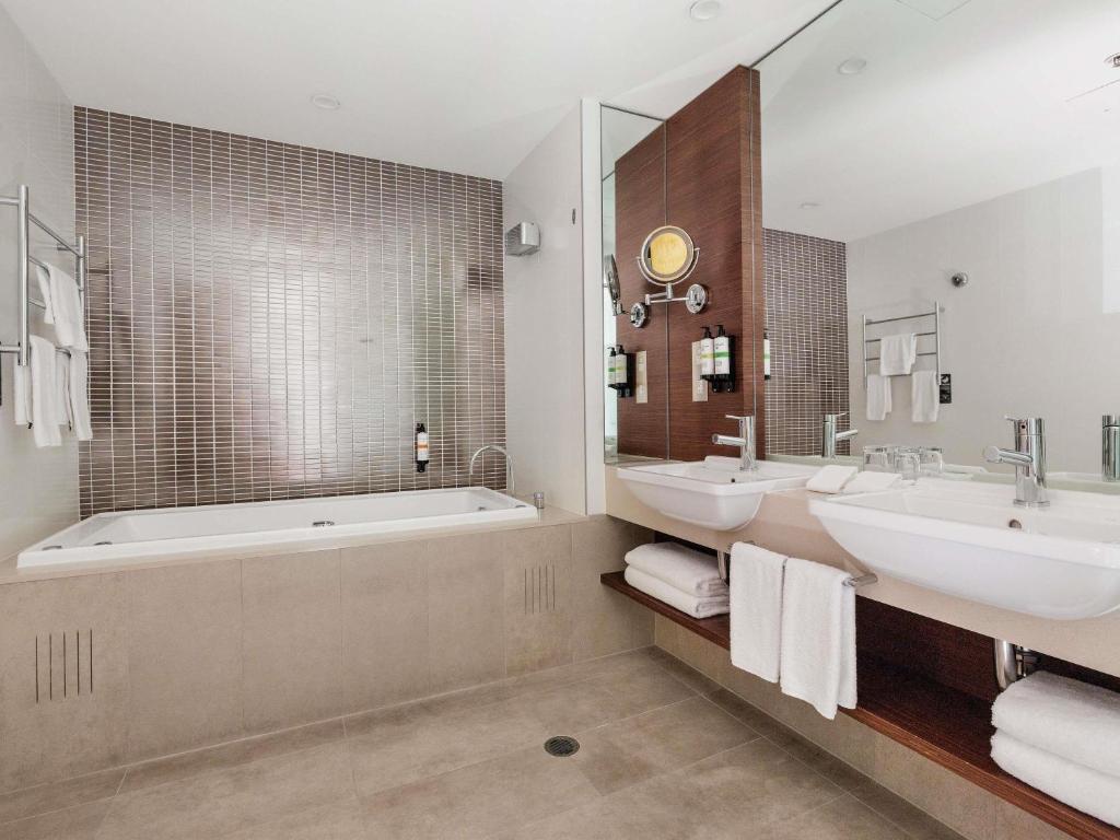 Pullman Sydney Olympic Park - Resim 3