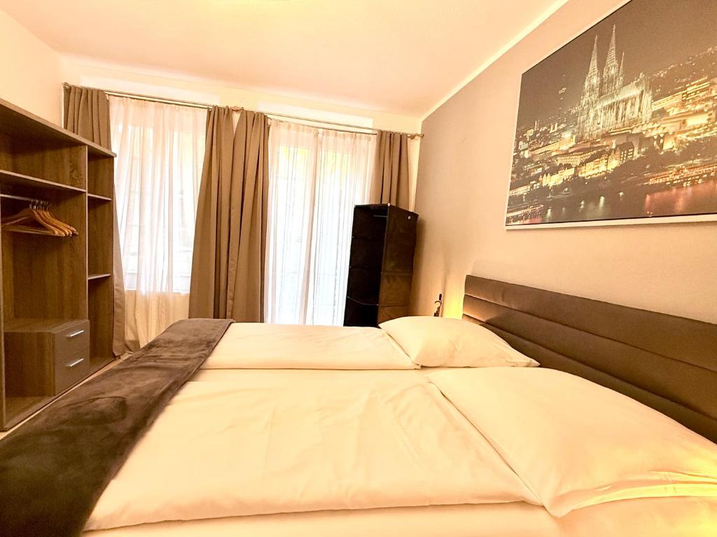 Altstadthotel Hayk am Rhein - Resim 28