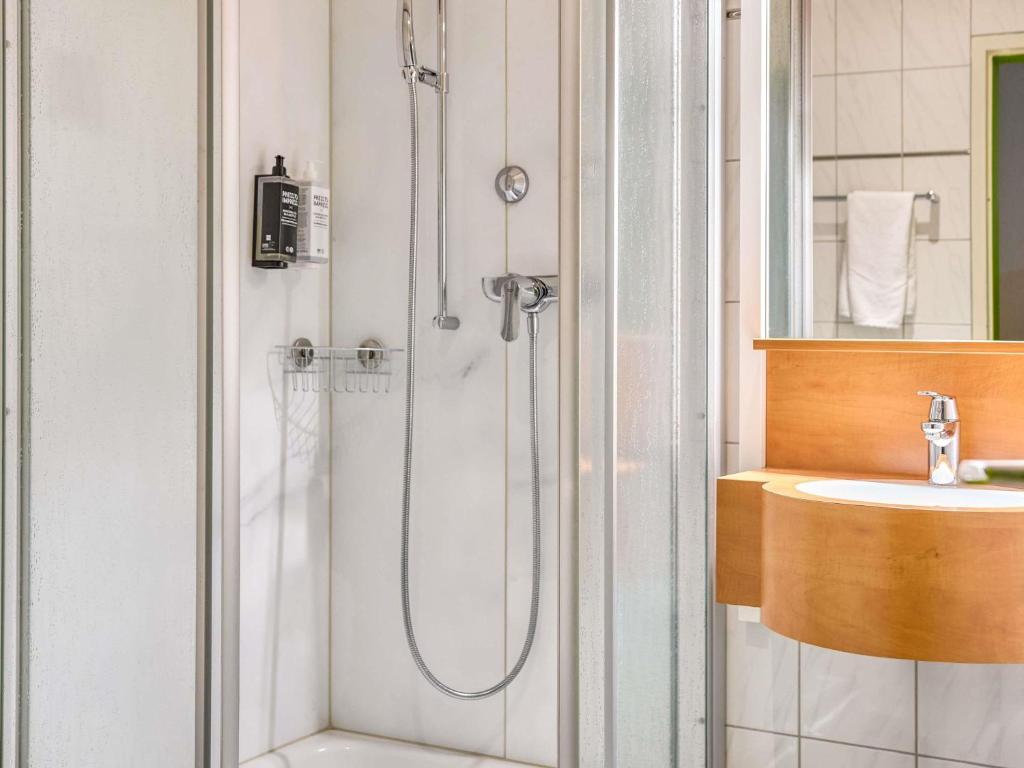 ibis Styles Luzern - Resim 24