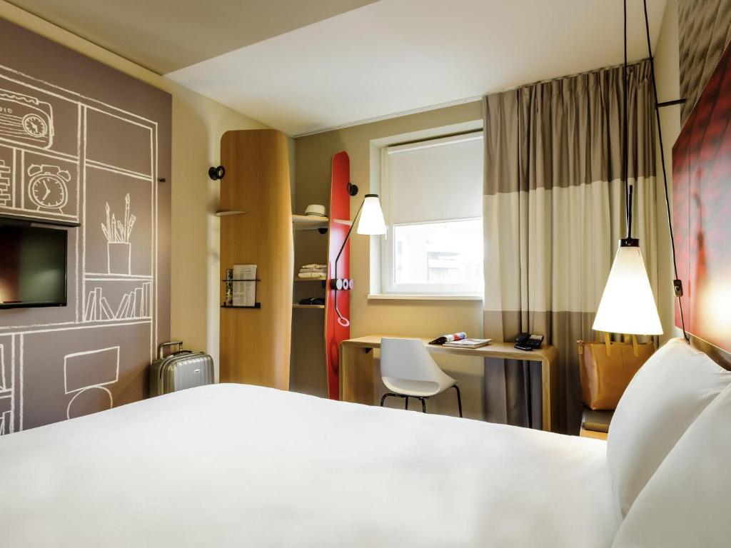 Ibis Hamburg City - Resim 15