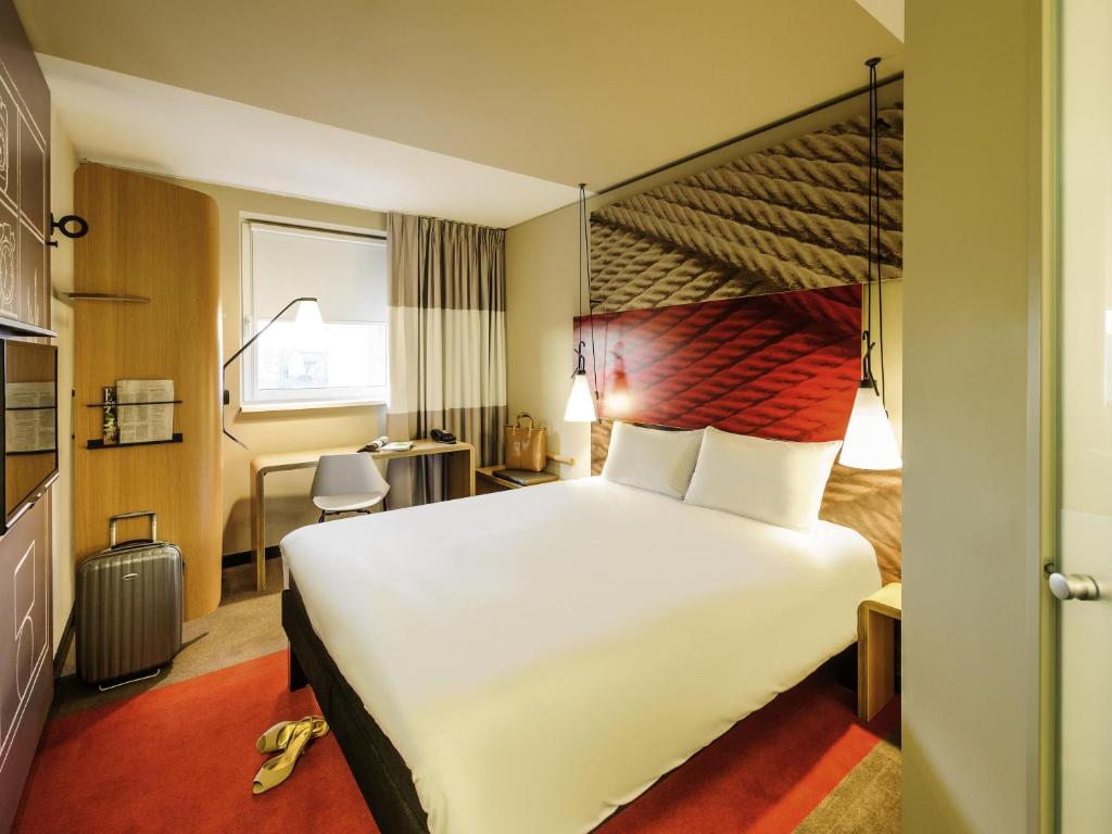 Ibis Hamburg City - Resim 16