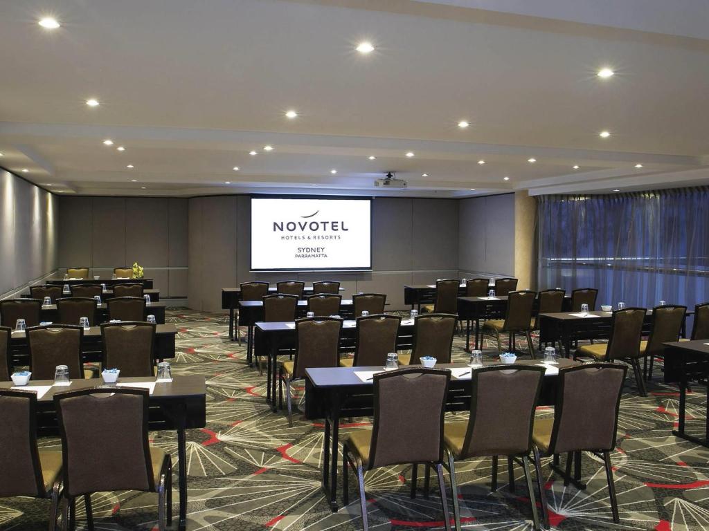 Novotel Sydney Parramatta - Resim 42