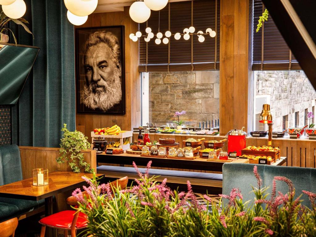 ibis Styles Edinburgh St Andrew Square - Resim 6