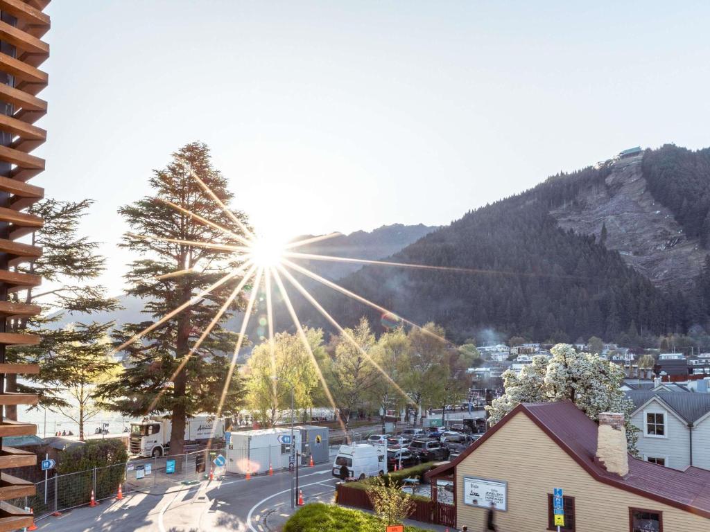 Novotel Queenstown Lakeside - Resim 7