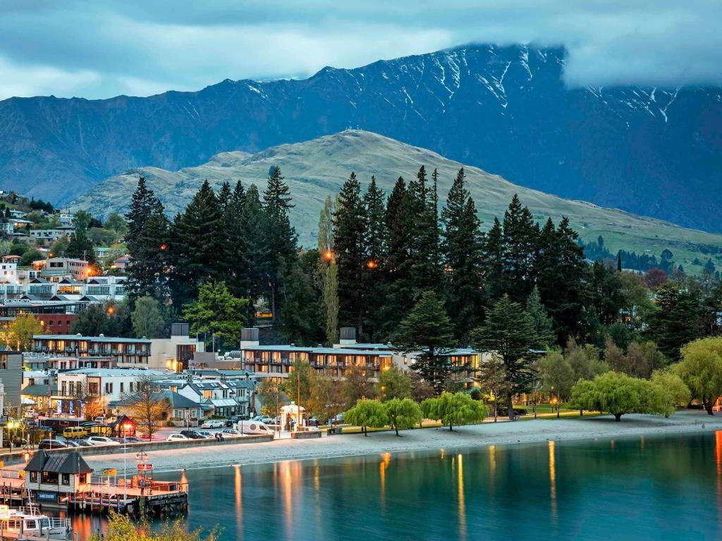 Novotel Queenstown Lakeside - Resim 8