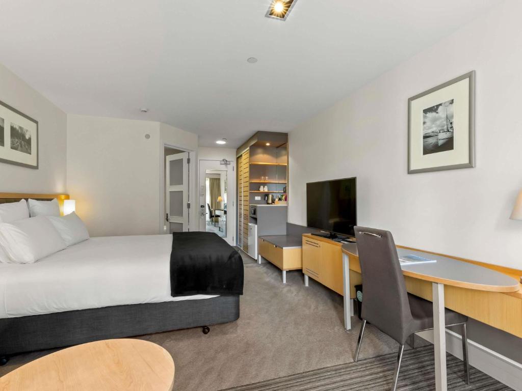 Novotel Queenstown Lakeside - Resim 25