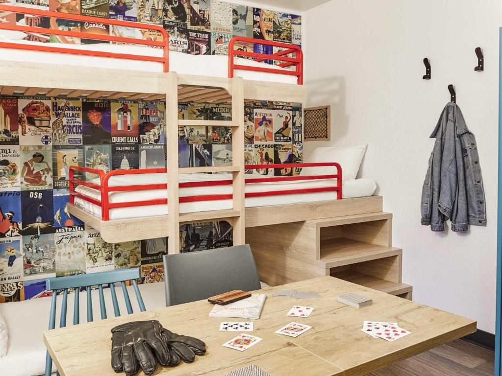 hotelF1 Paris Porte de Châtillon - Resim 17