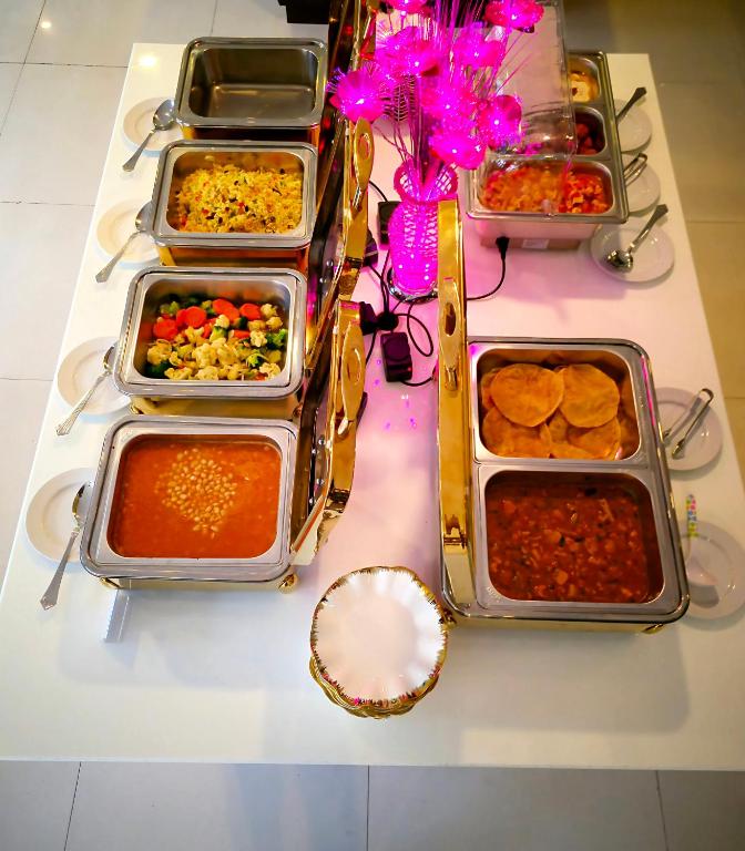 Boss Suites Nana Hotel - Resim 15