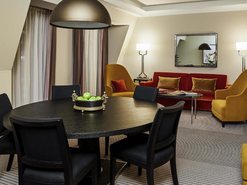 Sofitel Frankfurt Opera - Resim 37