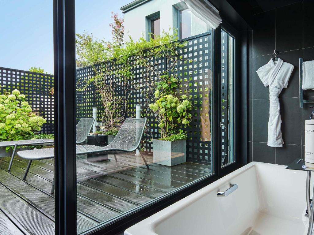 
Signature Executive King Suite with Terrace
