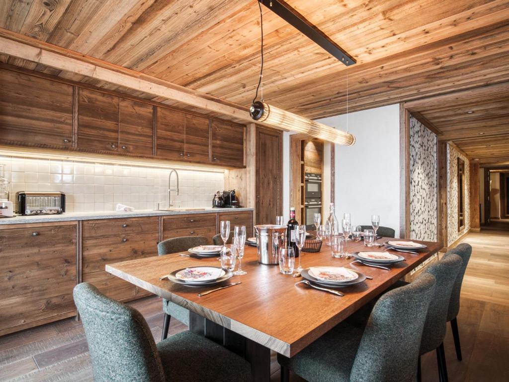 Φωτογραφία από το άλμπουμ του Chalet spacieux à Méribel pour 10 pers avec animaux et parking - FR-1-566-82 σε Chandon