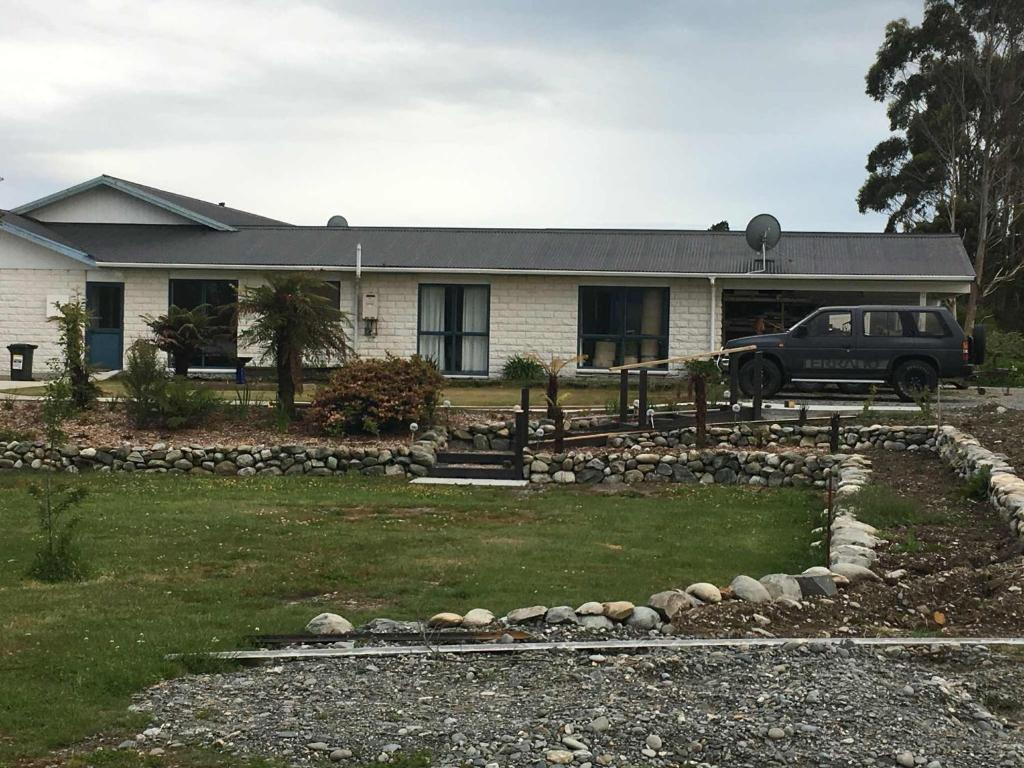 Hokitika - Blue Spur Bed and Breakfast - Resim 20