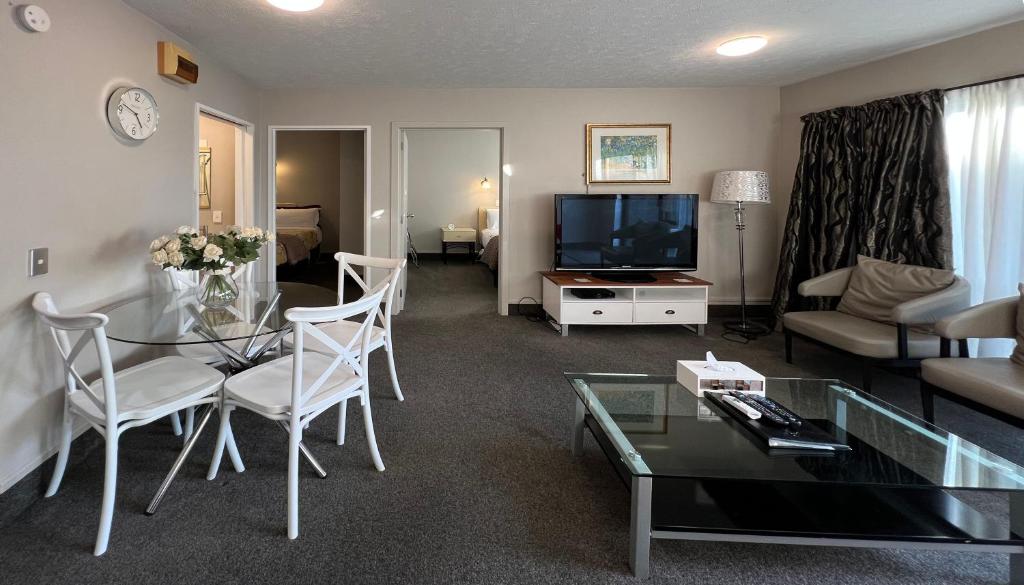 Strathern Motor Lodge - Resim 38