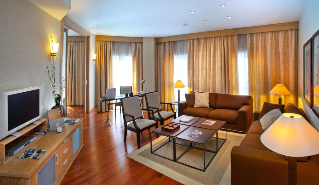 SH Valencia Palace, Valencia – Updated 2023 Prices