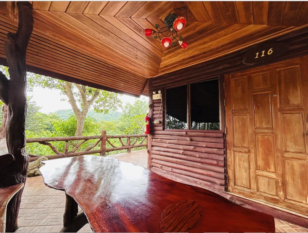 ศศิคันทรี รีสอร์ท - Habitación Doble Con Terraza