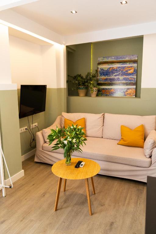 GoToSeville Luxury Apartments - Housity