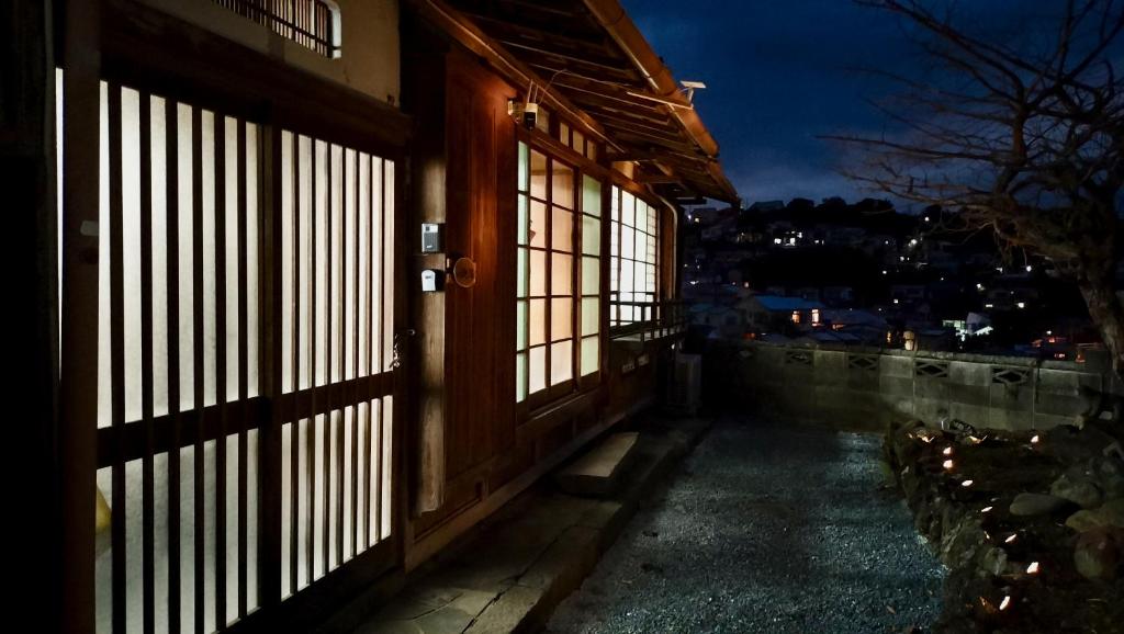 Budova, kde se prázdninový dům nachází