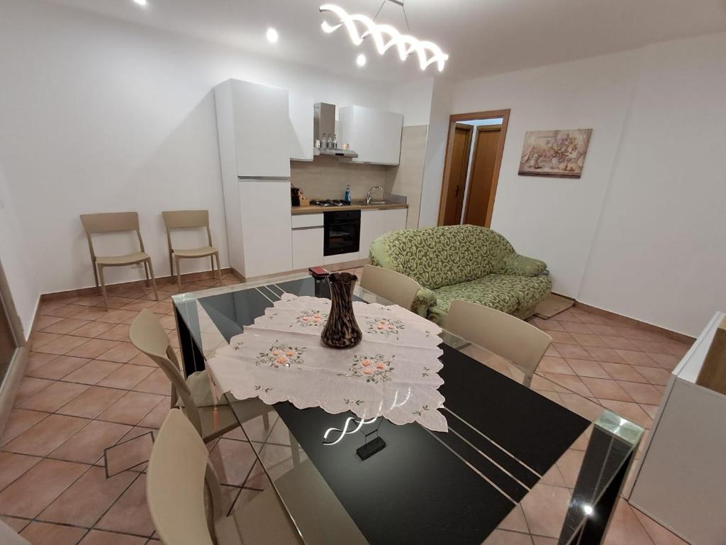 Η κουζίνα ή μικρή κουζίνα στο L' albero di Giada