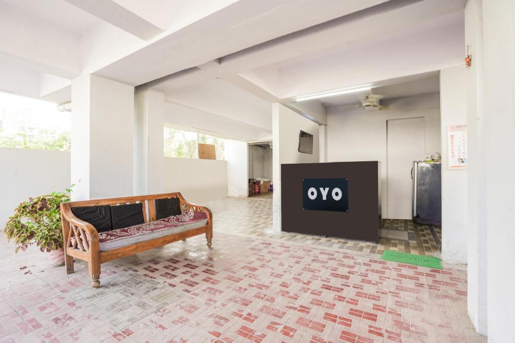 TV a/nebo společenská místnost v ubytování Hotel O Bluebird Inn
