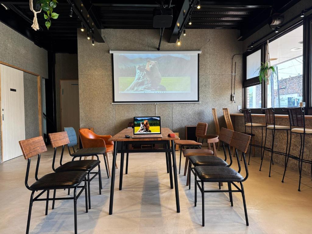 TV a/nebo společenská místnost v ubytování FujiBaseGotemba Sta 3-mins walk