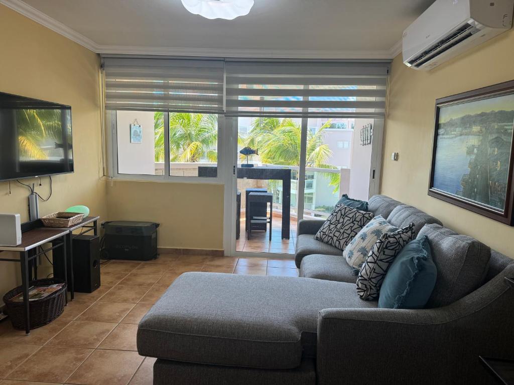 Posezení v ubytování Beachfront condo in Rio Grande