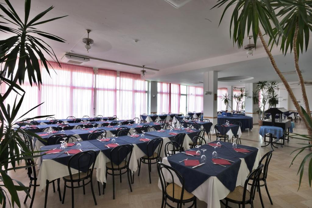 Restaurace v ubytování Hotel Continental
