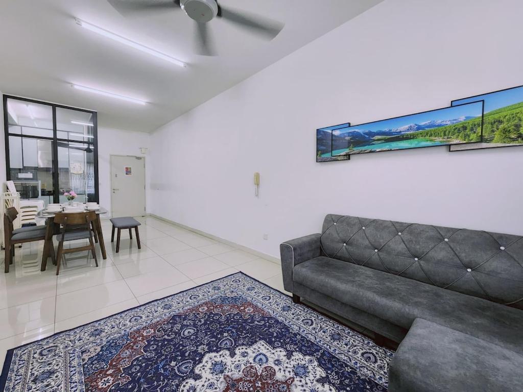 Un lugar para sentarse en Savanna Residence Southville City