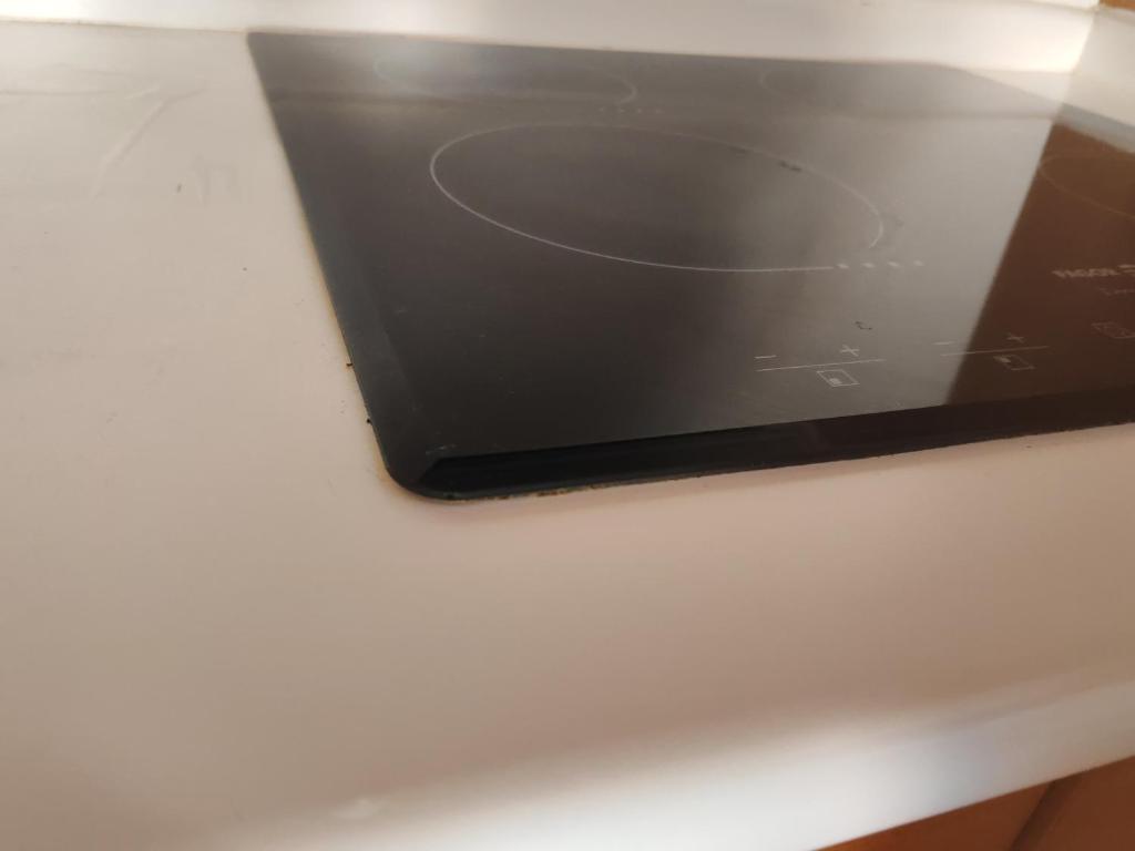 TV a/nebo společenská místnost v ubytování Habitaciones privadas A Parada do Camiño Padrón