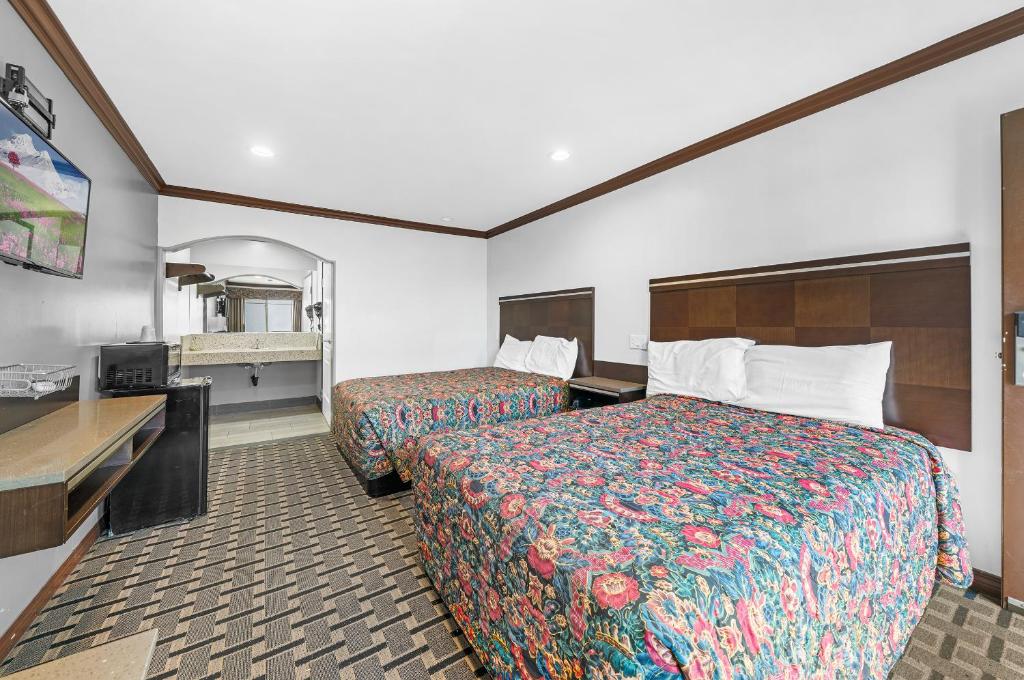 Starlight Inn South El Monte - 