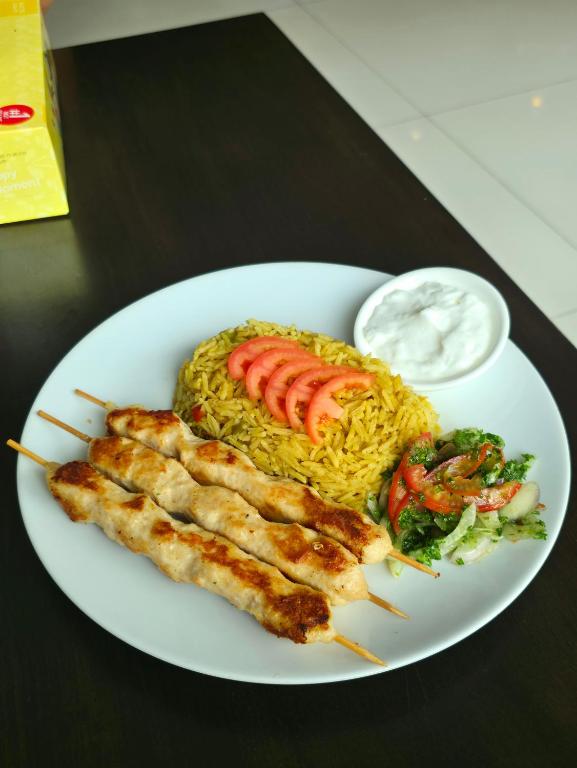 Boss Suites Nana Hotel - Resim 43