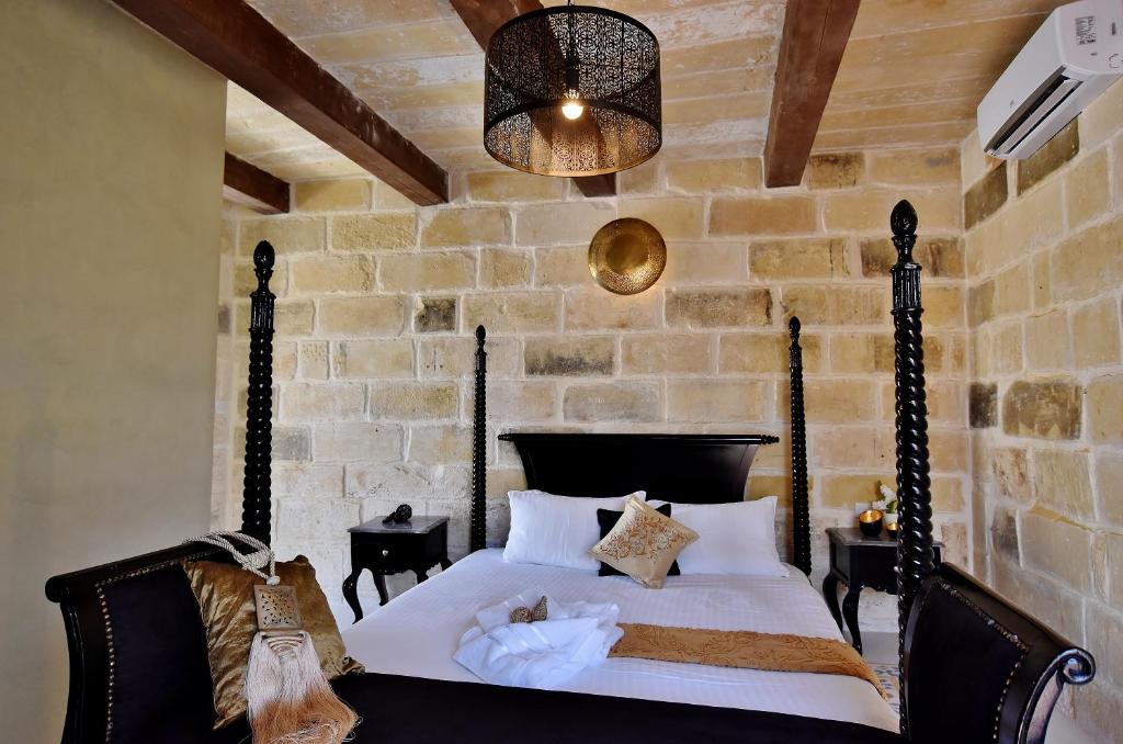 Chapel 5 Boutique Suites B&B - 19